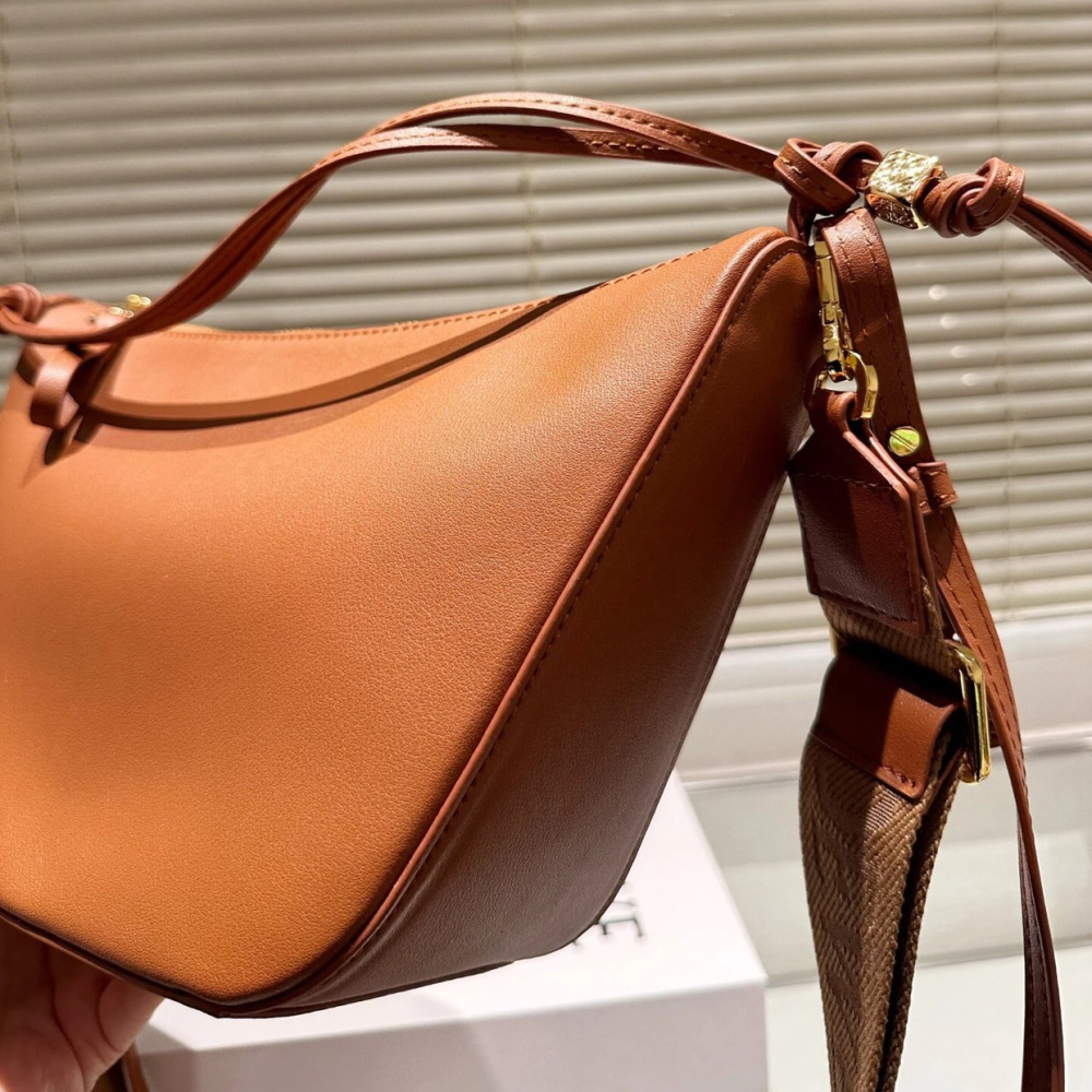 Loewe羅意威包包 Hammock Hobo loewe吊床包 時尚通勤女包 腋下包 棕色真皮包包 斜背包 手提袋 牛-細節圖8