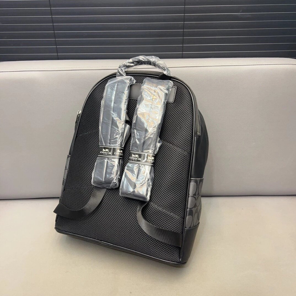 COACH蔻馳雙肩包 Graham雙肩後背包 男生背包 男女通用款大容量背包 多隔層電腦包 防潑水雙肩筆電背包 商務通勤-細節圖4