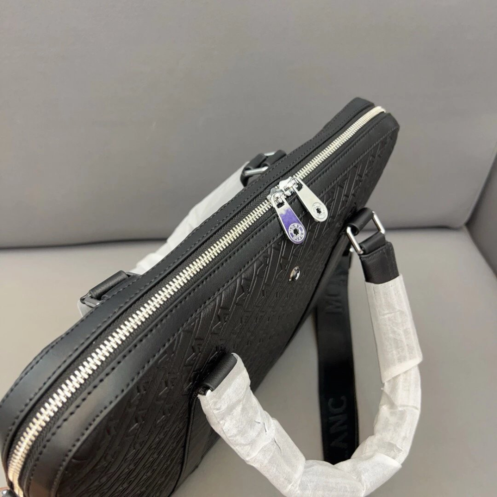 Montblanc萬寶龍公事包 M_GRAM系列牛皮壓花男生公事包 公文包 大容量筆電背包 電腦包 商務出差背包 黑色牛-細節圖5