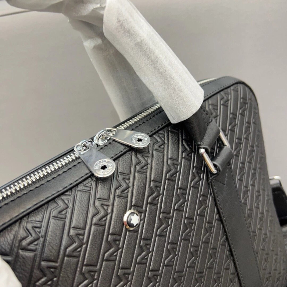 Montblanc萬寶龍公事包 M_GRAM系列牛皮壓花男生公事包 公文包 大容量筆電背包 電腦包 商務出差背包 黑色牛-細節圖6