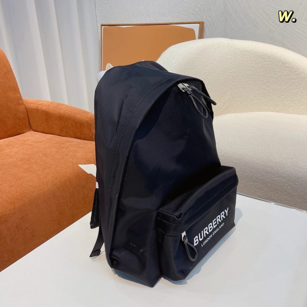 Burberry戰馬雙肩包 TheRucksack軍旅背包 男生雙肩後背包 女生背包 大容量雙肩筆電背包 手提袋 休閒包-細節圖5