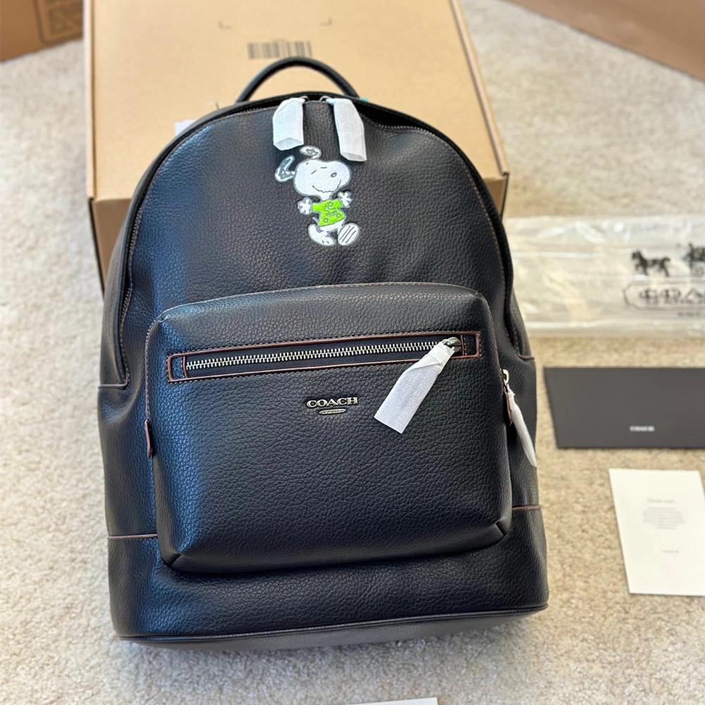 Coach蔻馳雙肩包 x Peanuts史努比聯名款背包 男生雙肩後背包 學生書包 大容量多隔層電腦包 防潑水真皮男包-規格圖11