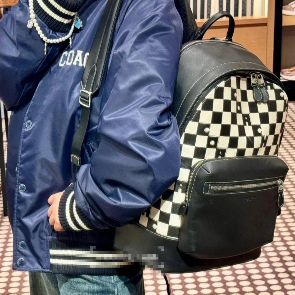 Coach蔻馳雙肩包 男生包包 棋盤格印花WEST雙肩後背包 大容量書包 旅行包 書包 運動包 休閒包 時尚通勤包 商務-細節圖3