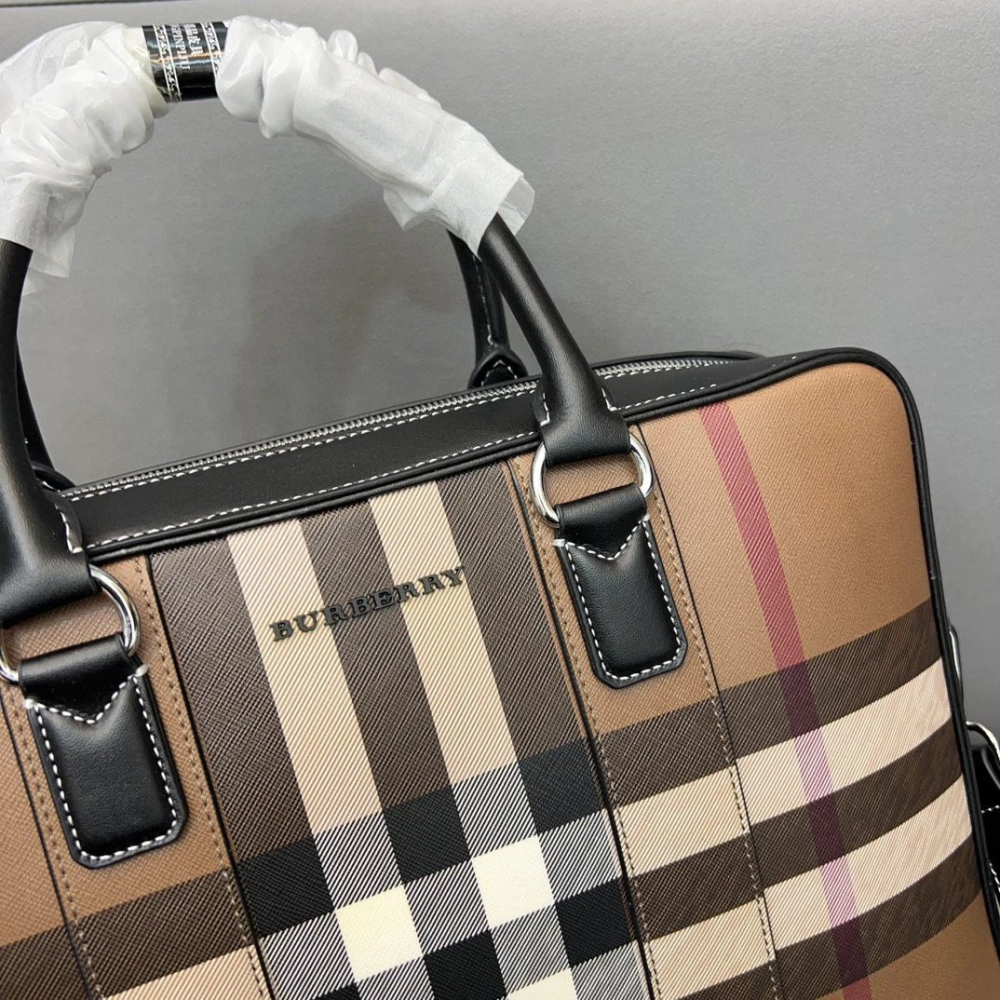 Burberry戰馬公事包 巴寶莉包包 男生斜背包 單肩包 側背包 手提袋 多隔層多功能背包 經典格子電腦包 筆電背包-細節圖5