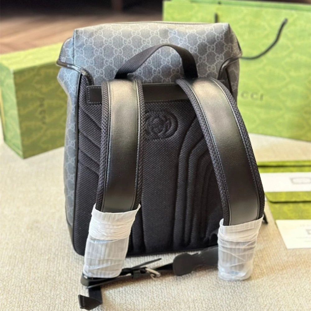 Gucci古馳雙肩包 男生背包 大容量旅行包 翻蓋抽繩包 書包 電腦包 防潑水雙肩筆電背包 休閒包 運動包 經典印花包-細節圖2