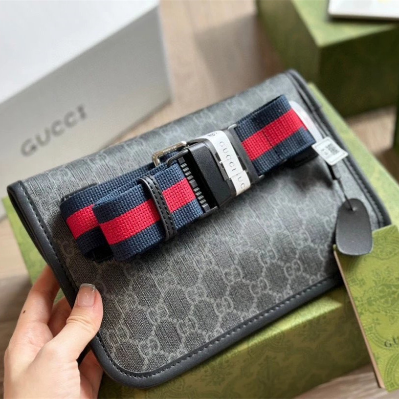 Gucci胸包 古馳包包 男生包包 Black經典老花斜背包 印花腰包 時尚休閒包 男女同款斜背包 側背包 翻蓋包 小背-細節圖4