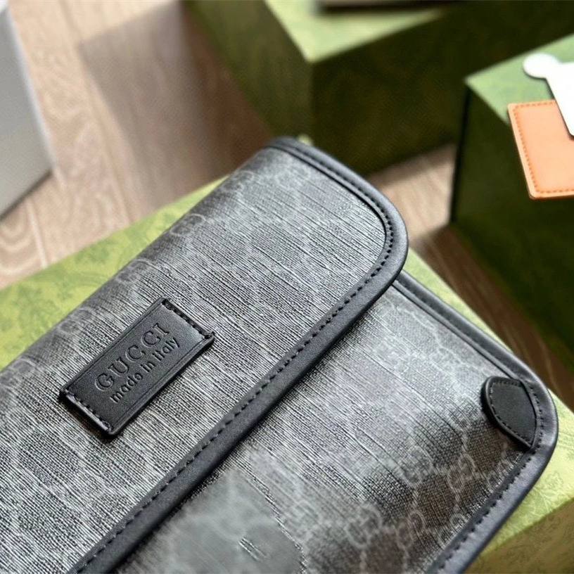 Gucci胸包 古馳包包 男生包包 Black經典老花斜背包 印花腰包 時尚休閒包 男女同款斜背包 側背包 翻蓋包 小背-細節圖8