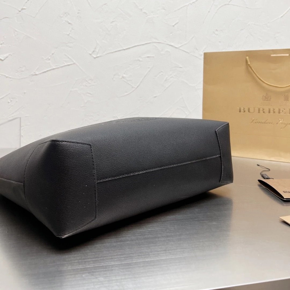 Burberry戰馬包包 巴寶莉托特包 女生包包 黑色白色皮質背包 真皮女包 大容量托特包 大方包 購物袋 單肩包 側背-細節圖9