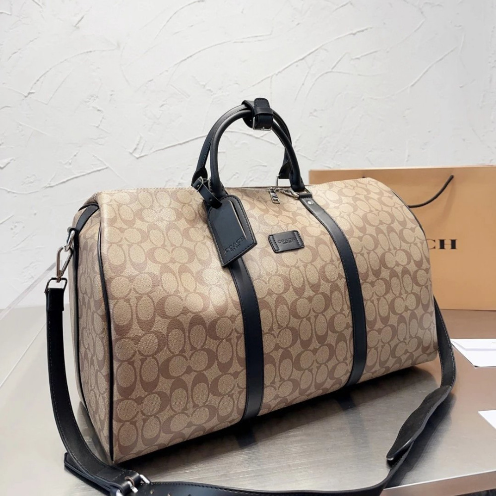 Coach蔻馳包包 男生行李袋 戶外旅行包 出差休閒包 大號斜背包 機場包 健身包 單肩包 側背包 大容量手提袋 枕頭包-規格圖9