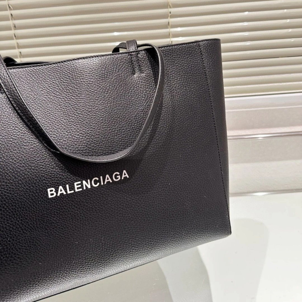 Balenciaga巴黎世家包包 女生包包 女士托特包 大容量購物袋 Everyday East-West tote單肩-細節圖5