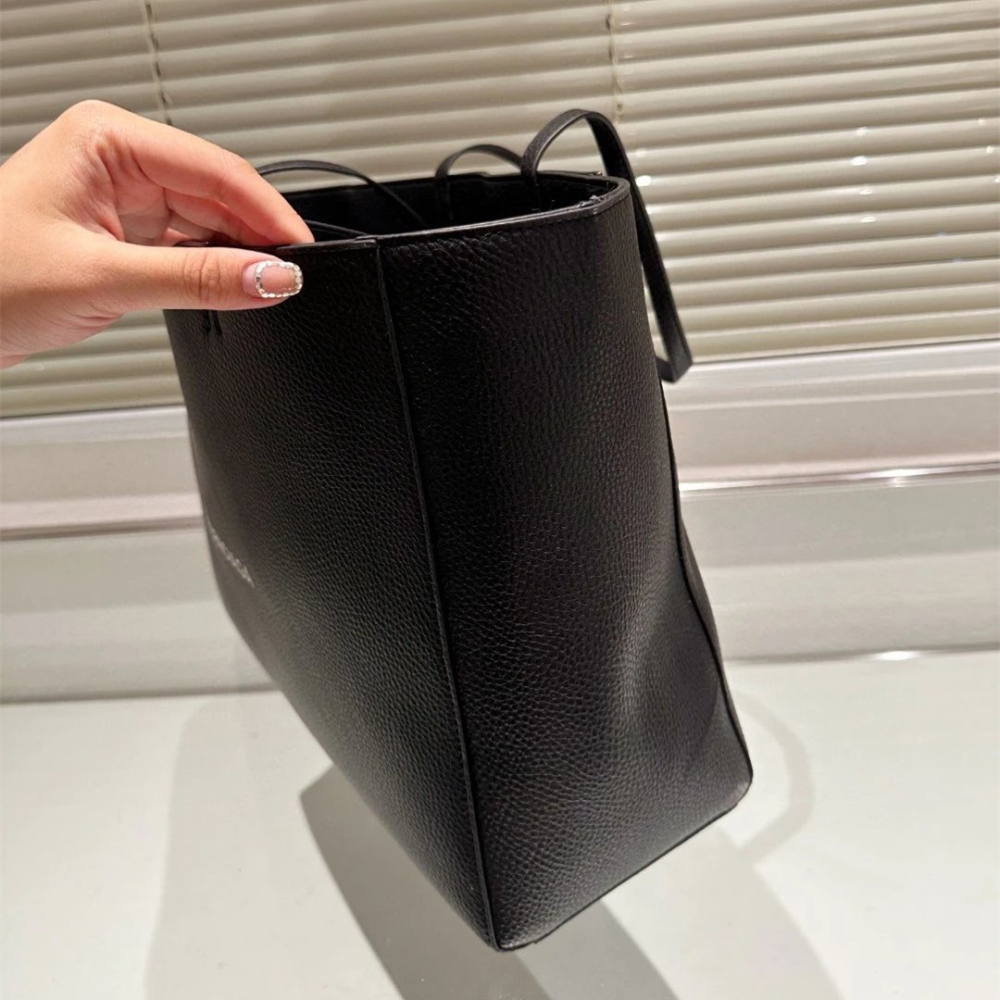 Balenciaga巴黎世家包包 女生包包 女士托特包 大容量購物袋 Everyday East-West tote單肩-細節圖6