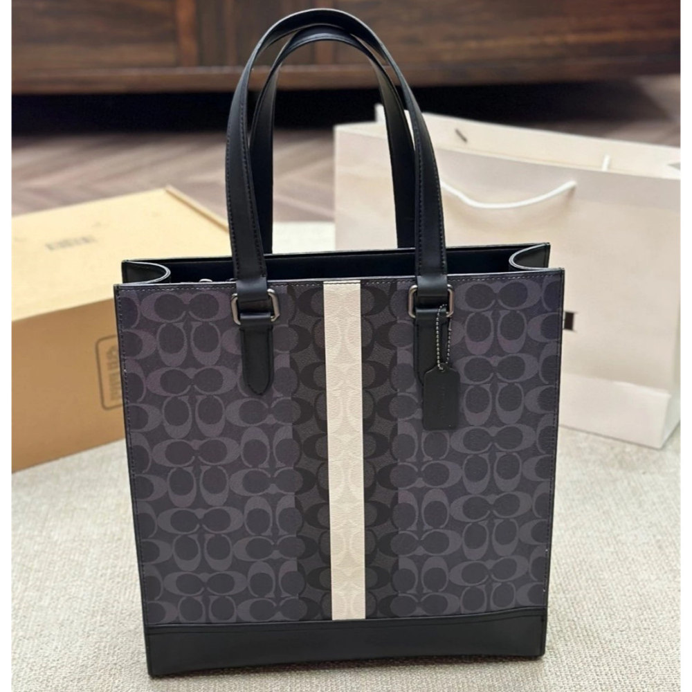 Coach蔻馳包包 graham男士豎款托特包 VARSITY條紋手提袋 商務出差公事包 電腦包 公文包 通勤百搭休閒包-細節圖3