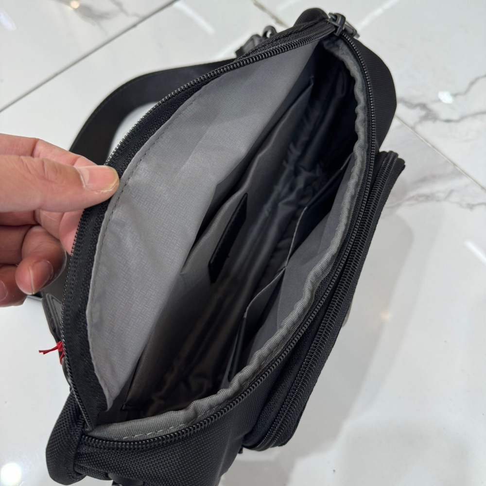 TUMI途明包包 Alpha 3系列2203714男士休閒包 男生胸包 輕便通勤單肩包 斜背包 腰包 手機袋 旅行包-細節圖9