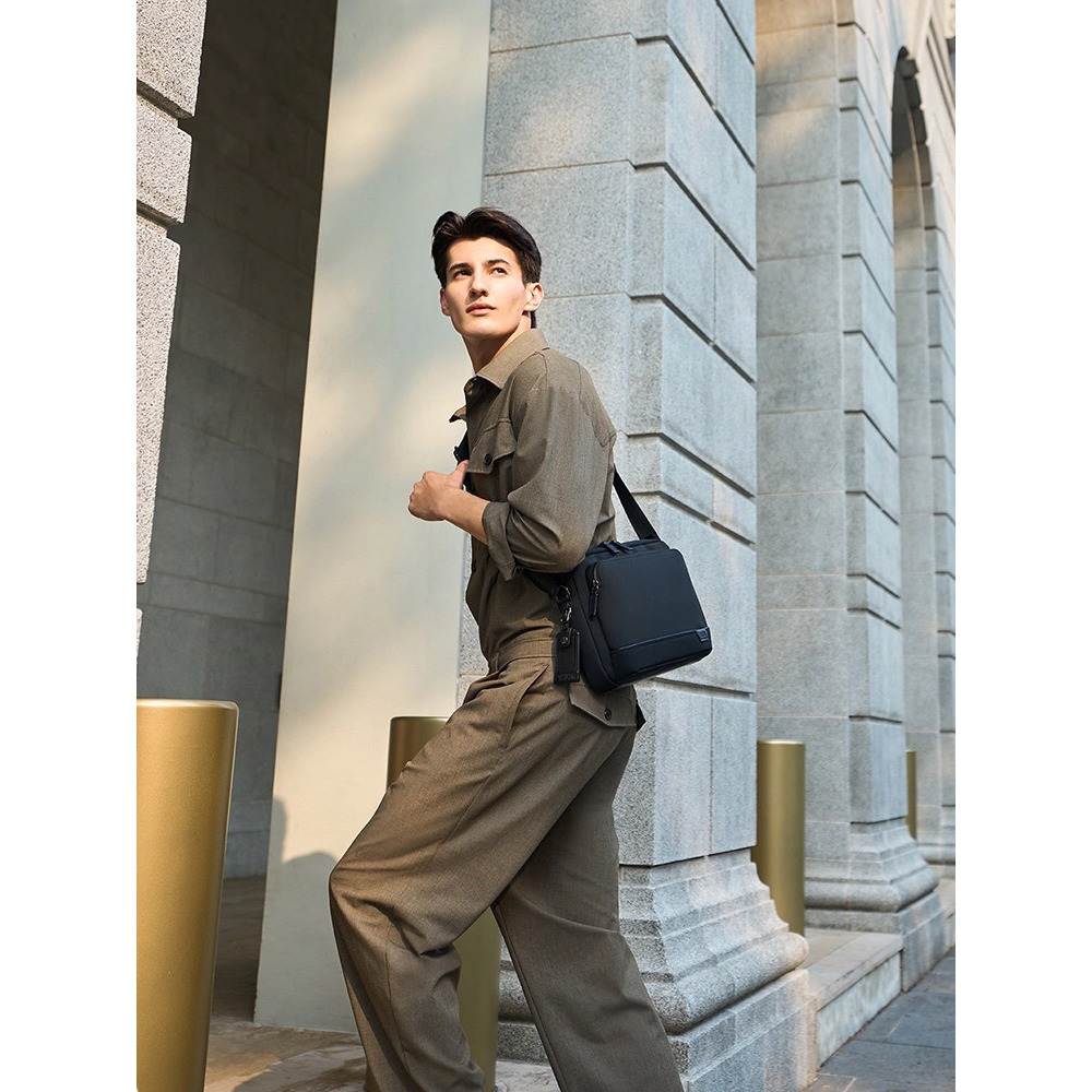 TUMI途明包包 HARRISON系列6602056D商務休閒包 男士單肩包 側背包 多隔層郵差包 小方包 小背包男 旅-細節圖3