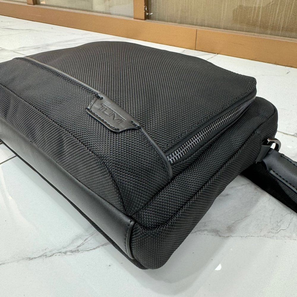 TUMI途明包包 HARRISON系列6602056D商務休閒包 男士單肩包 側背包 多隔層郵差包 小方包 小背包男 旅-細節圖6