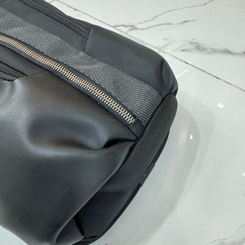 TUMI途明包包 232393男士胸包 時尚休閒包 通勤百搭男包 彈道尼龍拼牛皮背包 大容量側背包 斜背包 旅行包 腰包-細節圖7