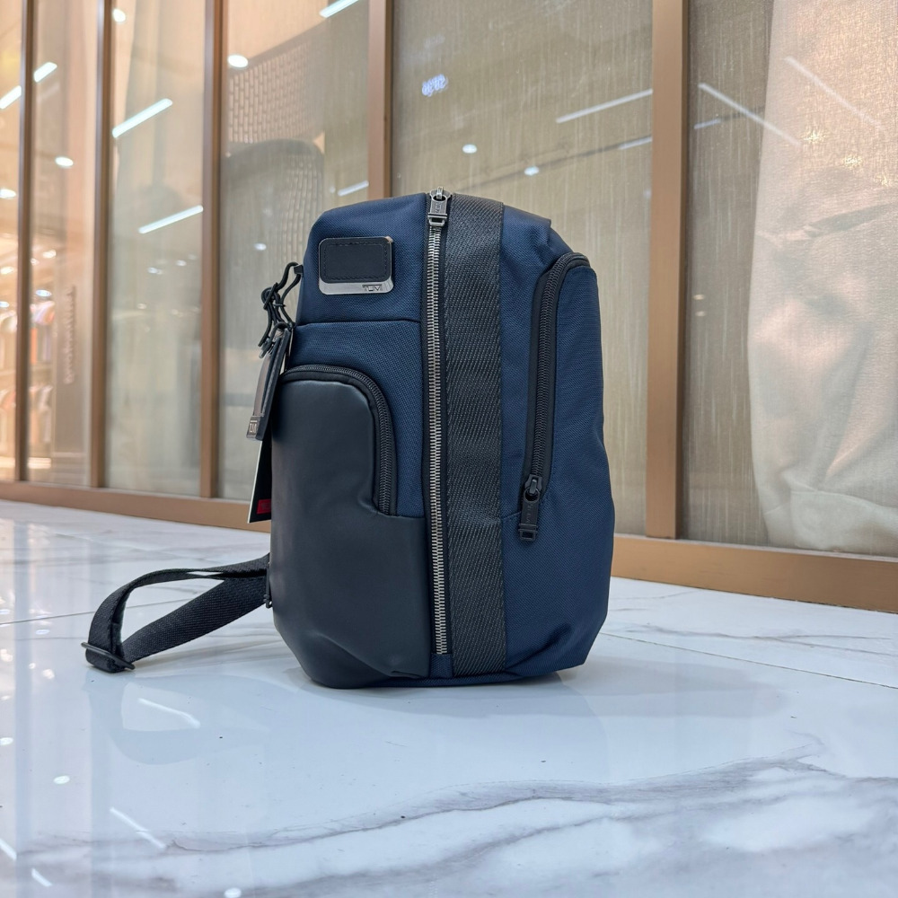 TUMI途明包包 232393男士胸包 時尚休閒包 通勤百搭男包 彈道尼龍拼牛皮背包 大容量側背包 斜背包 旅行包 腰包-規格圖11