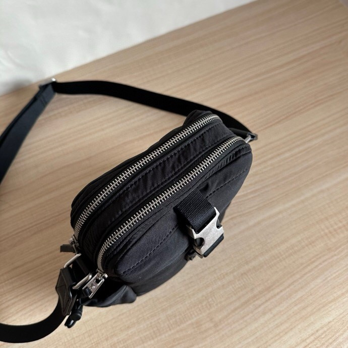 ami包包 多功能斜背包 男女通用背包 小背包 旅行包 手機袋 相機包 胸包 運動包 時尚通勤男包 防潑水尼龍腰包-細節圖7