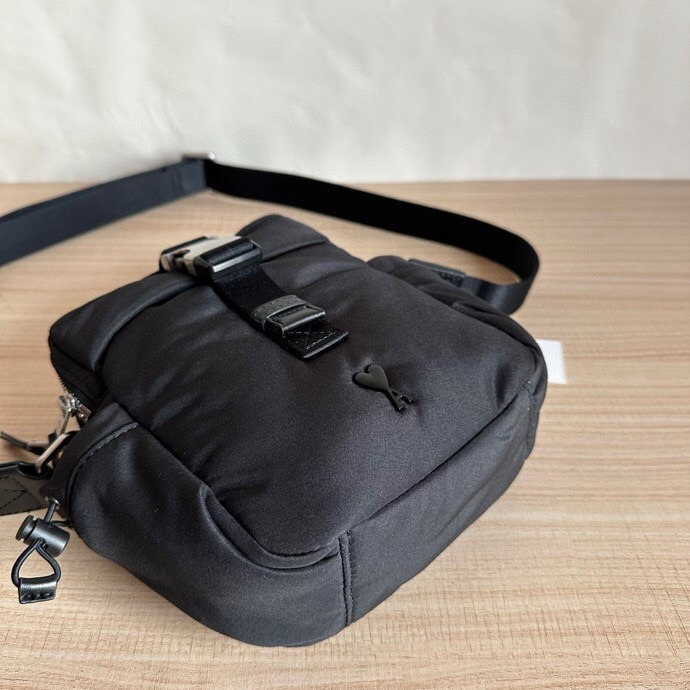 ami包包 多功能斜背包 男女通用背包 小背包 旅行包 手機袋 相機包 胸包 運動包 時尚通勤男包 防潑水尼龍腰包-細節圖8