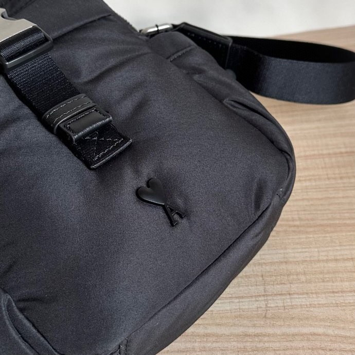 ami包包 多功能斜背包 男女通用背包 小背包 旅行包 手機袋 相機包 胸包 運動包 時尚通勤男包 防潑水尼龍腰包-細節圖9