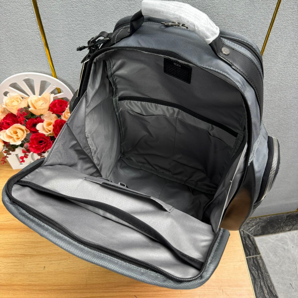 TUMI途米雙肩包 商務通勤男包 途米Alpha X系列2603578男士雙肩後背包 大容量多功能電腦包 防潑尼龍筆電背-細節圖9