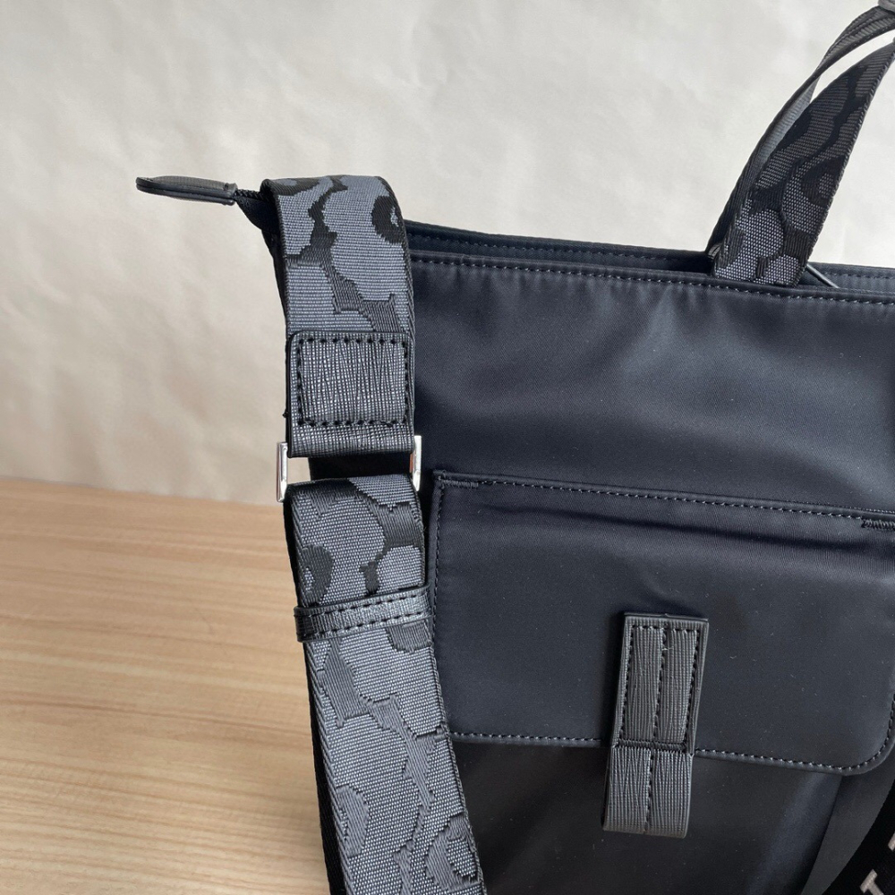 Marimekko包包 多功能單肩包 男生包包 大容量郵差包 黑色尼龍休閒包 通勤百搭男包 側背電腦包 斜背包 手提袋-細節圖9