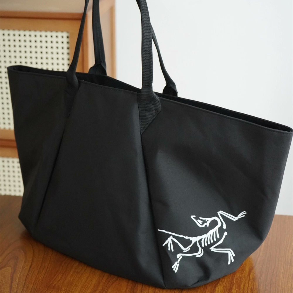 ARC＇TERYX始祖鳥包包 男女通用托特包 黑色防潑水耐磨面料手提袋 大方包 購物袋 旅行包 時尚通勤女包 女生單肩包-細節圖11