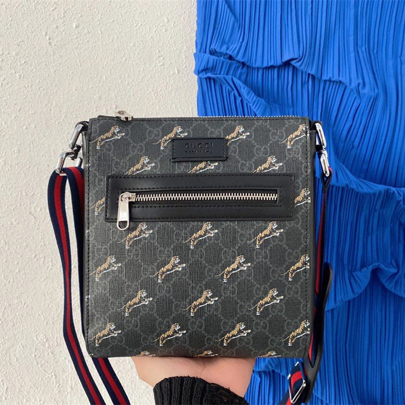 Gucci古馳包包 男生斜背包 經典印花彩帶老虎斜背包 單肩包 側背包 商務通勤休閒包 運動包 旅行包 小背包-細節圖3