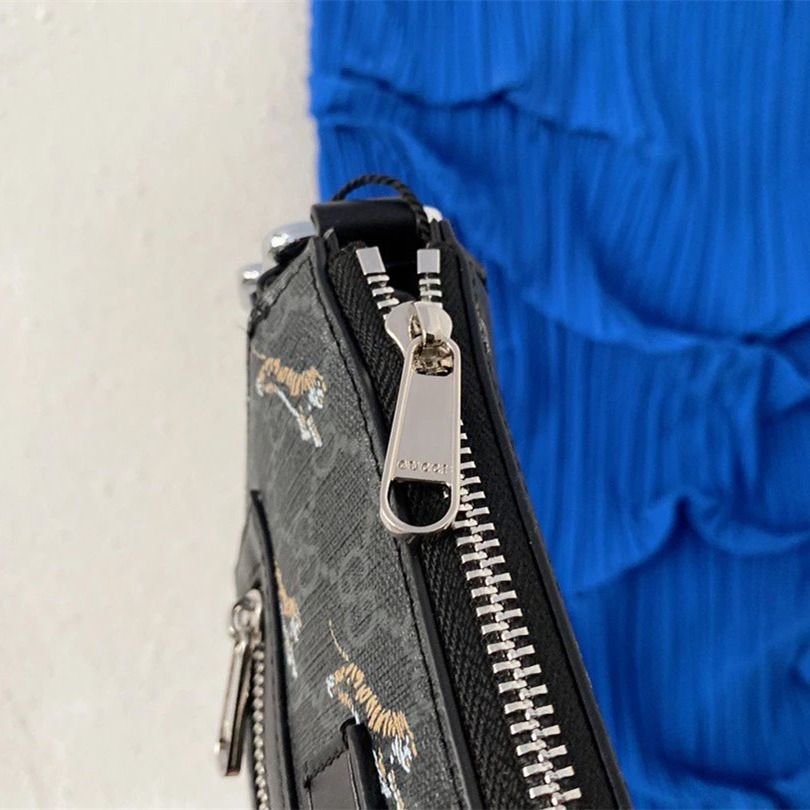 Gucci古馳包包 男生斜背包 經典印花彩帶老虎斜背包 單肩包 側背包 商務通勤休閒包 運動包 旅行包 小背包-細節圖10