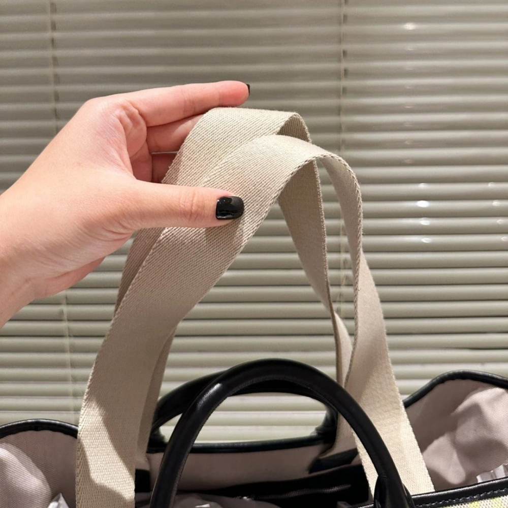 Gucci古馳包包 女生包包 大容量托特包 字母包 大方包 購物袋 帆布包 大號手提袋 媽咪包 休閒通勤包-細節圖8