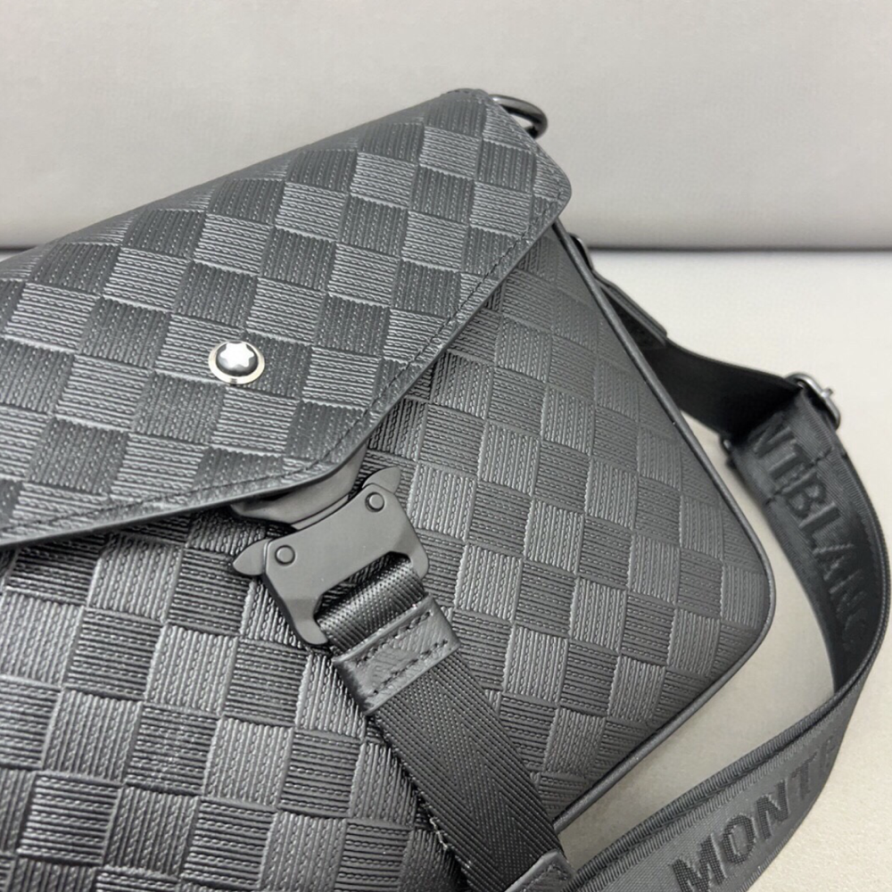 MONT BLANC萬寶龍包包 男生斜背包 郵差包 翻蓋包 黑色真皮男包 牛皮包包 單肩包 旅行包 側背包 小方包 時尚-細節圖8