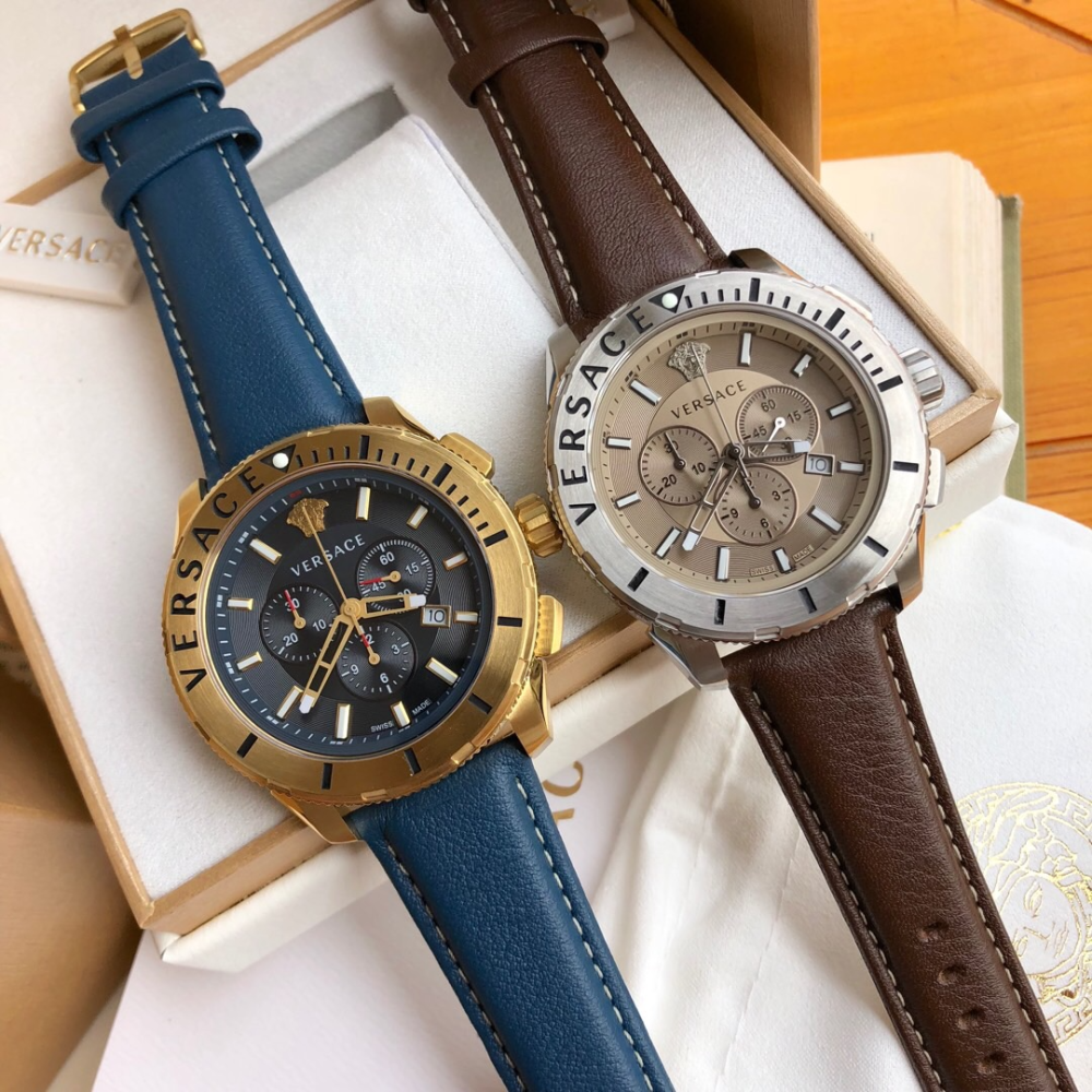 代購Versace手錶男生 凡賽斯手錶 男士石英錶 三眼計時日曆防水男錶 商務通勤休閒皮帶錶 大直徑時尚男生腕錶-細節圖3