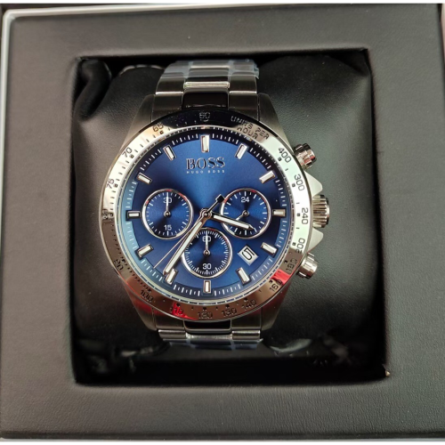 HUGO BOSS手錶 新品男生石英錶 三眼計時日曆防水男錶 大直徑銀色藍面鋼鏈錶 時尚潮流商務休閒男士腕錶151375