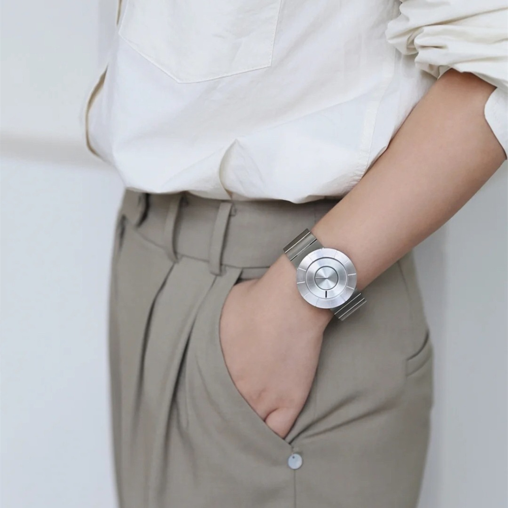 ISSEY MIYAKE手錶 簡約時尚無指針鋼鏈錶 中性男女通用款情侶手錶 TO系列商務休閒男錶女錶 防水石英錶-細節圖3