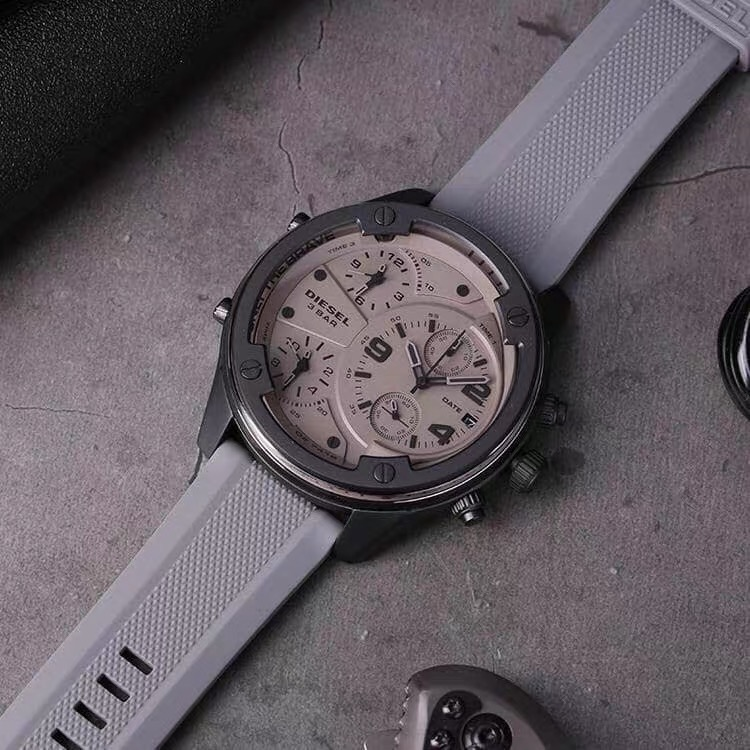 DIESEL迪賽手錶 灰色56mm大錶盤男錶 歐美時尚潮流石英錶 多時區計時日曆男生腕錶 商務休閒橡膠錶帶手錶DZ741-細節圖7