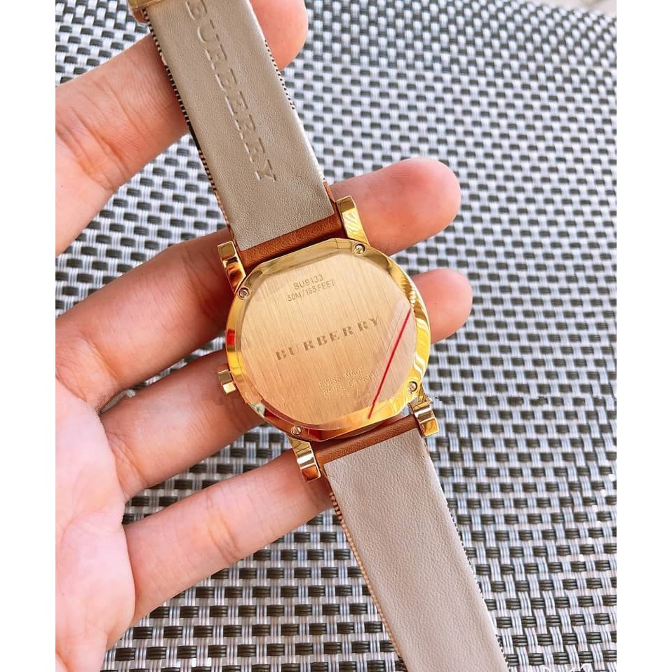 BURBERRY手錶 戰馬女錶 經典格紋皮帶休閒石英錶 休閒皮帶錶 金面簡約時尚百搭女生腕錶 精品手錶 BU9133-細節圖8