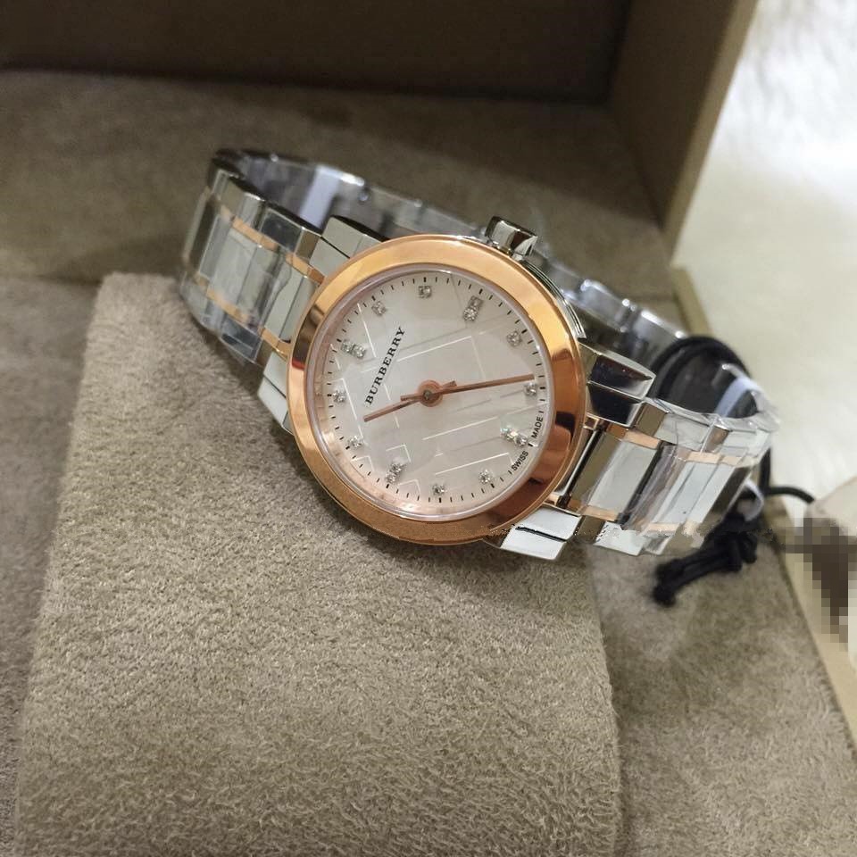 BURBERRY手錶 戰馬手錶 女生手錶 玫瑰金間不鏽鋼鏈鑲鑽石英錶 歐美時尚百搭女錶 BU9214 女生腕錶 精品錶-細節圖3