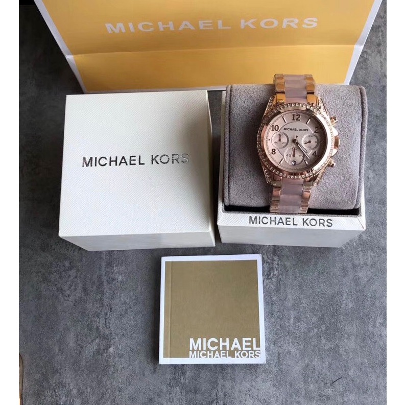 Michael Kors手錶 MK手錶 MK5943 大直徑手錶女 玫瑰金粉色間膠三眼日曆石英錶 時尚潮流女錶 精品錶-細節圖5