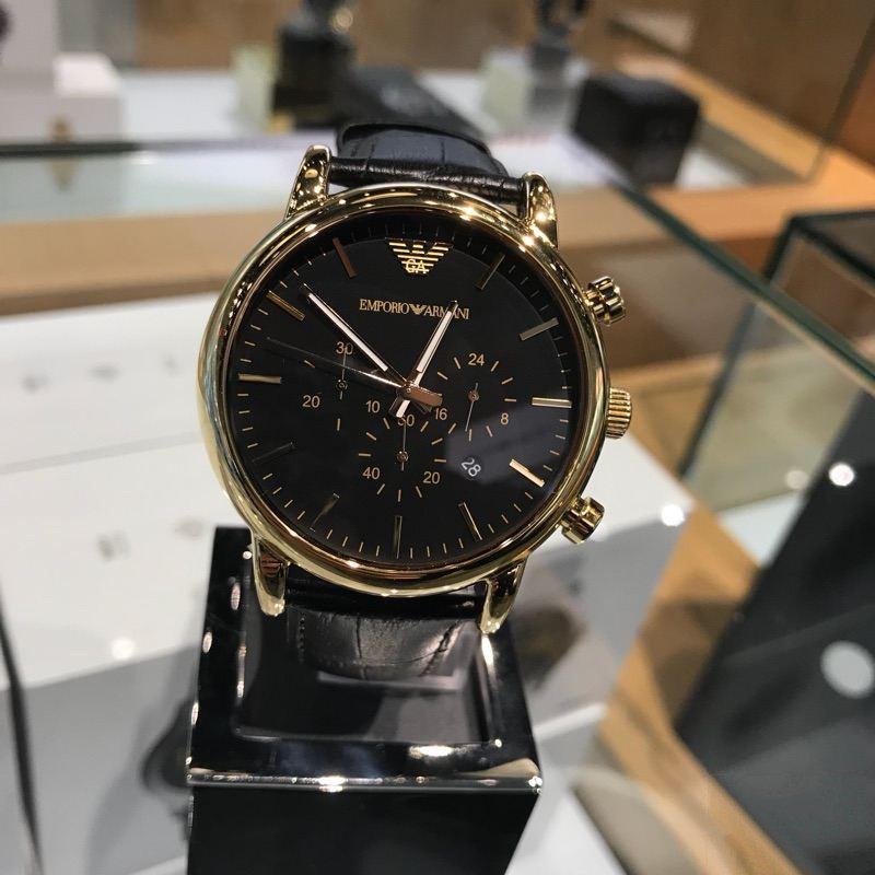 Emporio Armani手錶 阿瑪尼手錶 男生手錶 大直徑金框黑面真皮三眼計時日曆男錶 商務休閒石英錶AR1917-細節圖3
