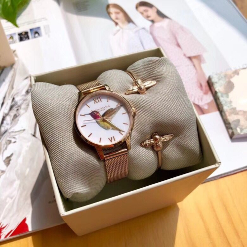 olivia burton手錶 OB女錶 玫瑰金色鋼鏈時尚潮流石英錶 小鳥錶面個性手錶手鐲套裝組合
