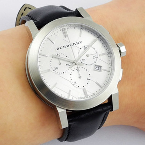 Burberry手錶 男生手錶 商務休閒腕錶男 戰馬手錶 大直徑三眼計時時尚潮流石英錶 真皮錶帶男士腕錶BU9355