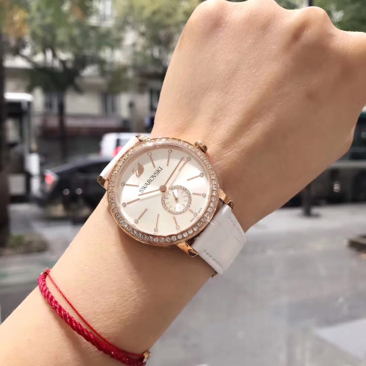 Swarovski施華洛世奇手錶 白色皮帶時尚復古女錶 鑲鑽真皮帶石英錶 女生精品錶5295386-細節圖3
