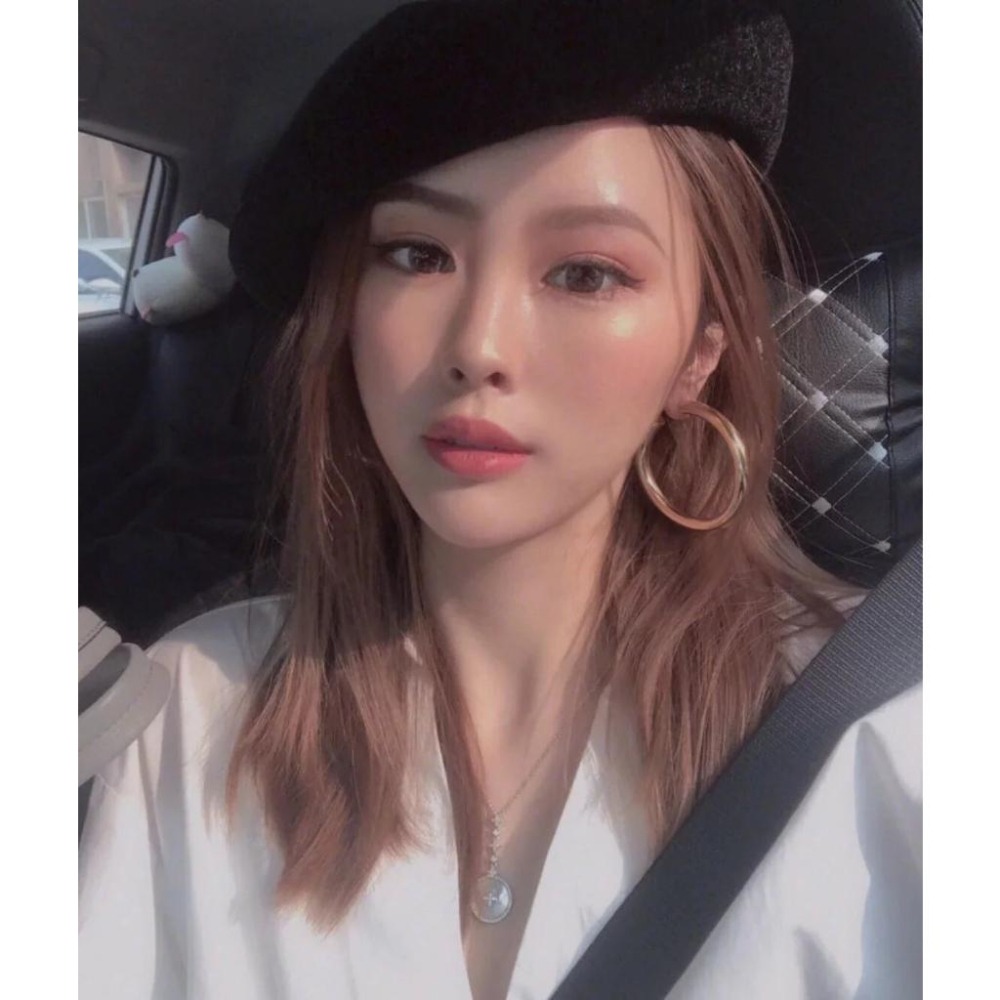 APM MONACO女生項鏈 白貝母吊墜 銀色925純銀項鏈 天然珍珠貝母項墜 韓版氣質時尚頸鏈 可調節大小-細節圖5