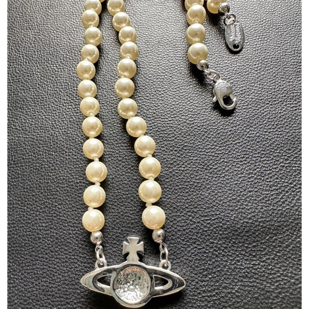 珍珠項鏈 vivienne westwood薇薇安西太後珍珠項鏈 短項鏈 頸鏈 歐陽娜娜同款項鏈 毛衣鏈 優雅時尚項墜-細節圖7