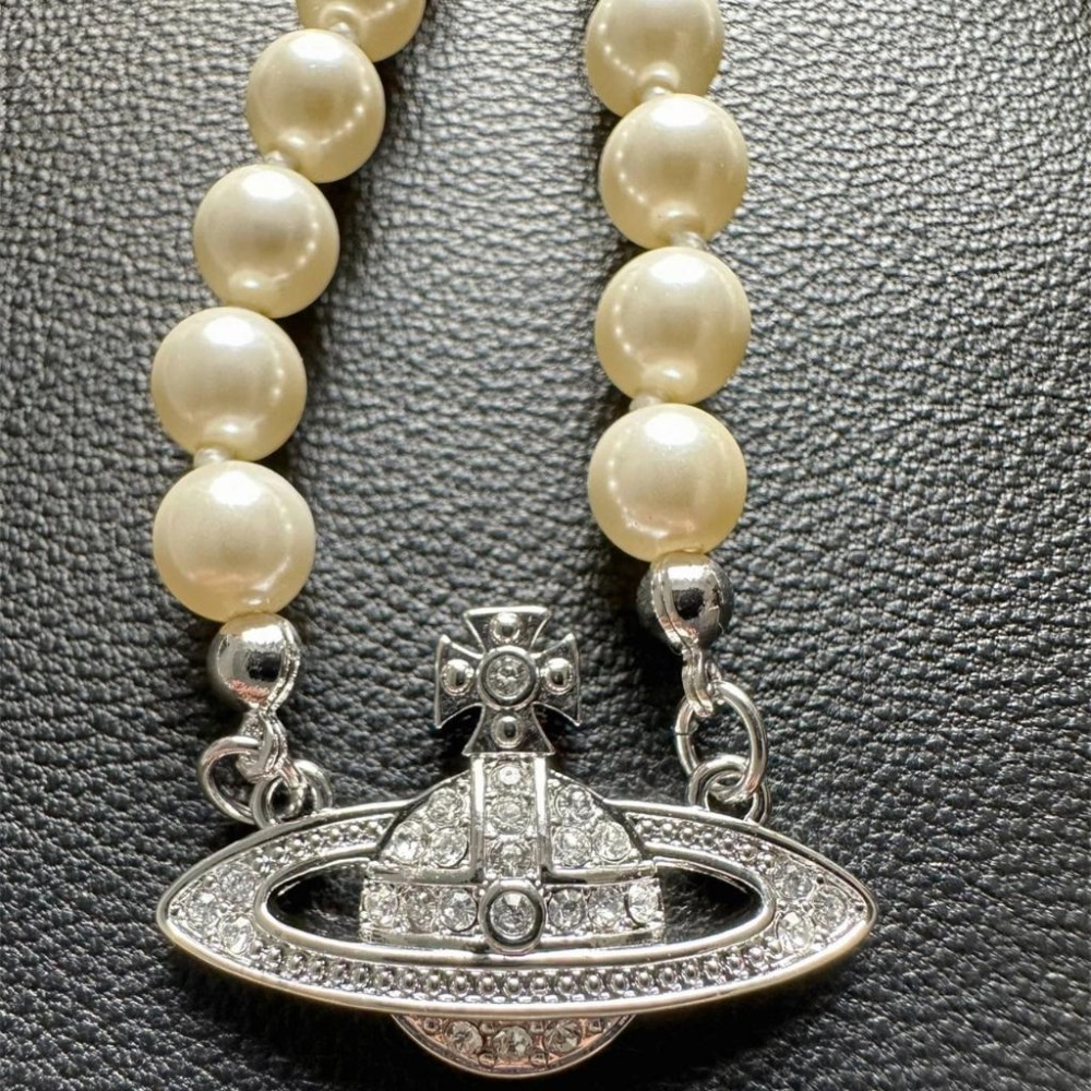 珍珠項鏈 vivienne westwood薇薇安西太後珍珠項鏈 短項鏈 頸鏈 歐陽娜娜同款項鏈 毛衣鏈 優雅時尚項墜-細節圖8