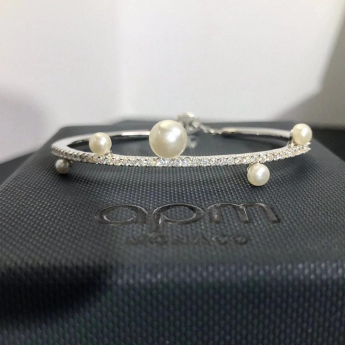 APM MONACO女生手環 大小珍珠排鑽手鐲 新品氣質時尚手鏈 925純銀手鏈 高級感手鐲 禮物女生 法式優雅手鐲女