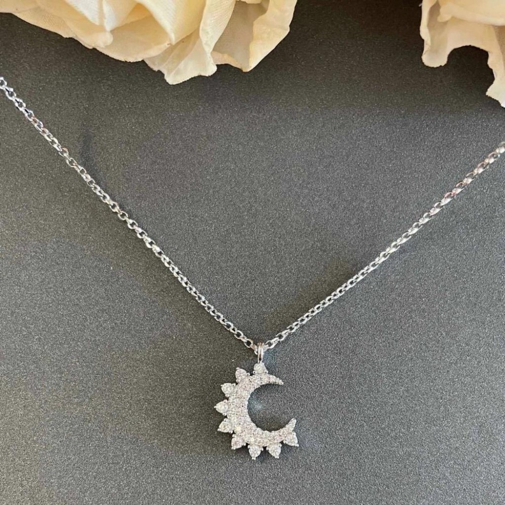 APM MONACO女生項鏈 新月系列月亮項鏈 可調節 銀色鑲晶鑽毛衣鏈 頸鏈 氣質時尚項鏈 925純銀項鏈-細節圖5