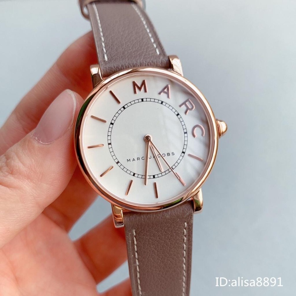 MARC JACOBS手錶 休閒石英錶 簡約百搭女生腕錶 奶茶灰色皮帶錶 大直徑女生手錶 MJ1538 1533-細節圖2