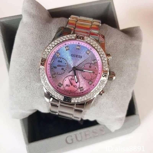 蓋爾斯GUESS手錶 女生手錶 三眼計時手錶 漸變色鑲鑽石英錶 時尚潮流腕錶 玫瑰金色鋼帶錶 大直徑手錶女W0774L3