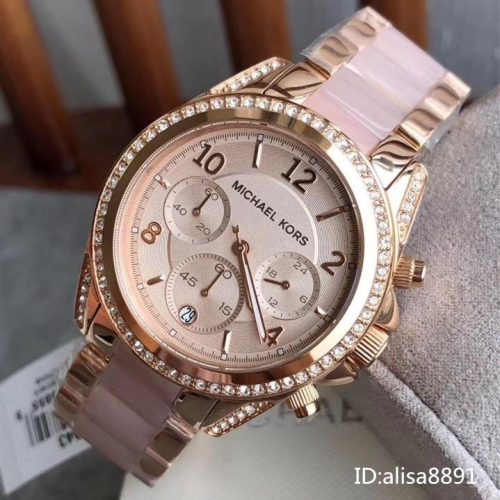 Michael Kors手錶 三眼計時日曆防水手錶 鑲鑽女生腕錶 時尚潮流女錶 冰藍色裸粉色間膠女生腕錶MK6137